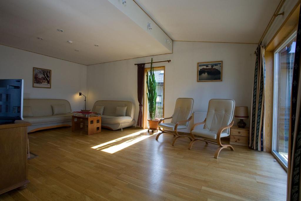 Love Island Guesthouse Druskininkai Room photo